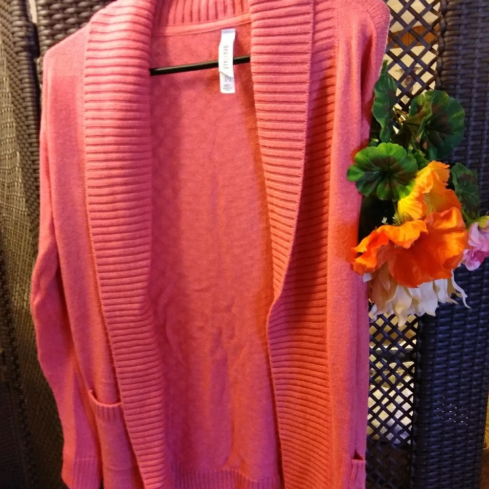 Sweater - Picture 3 of 3